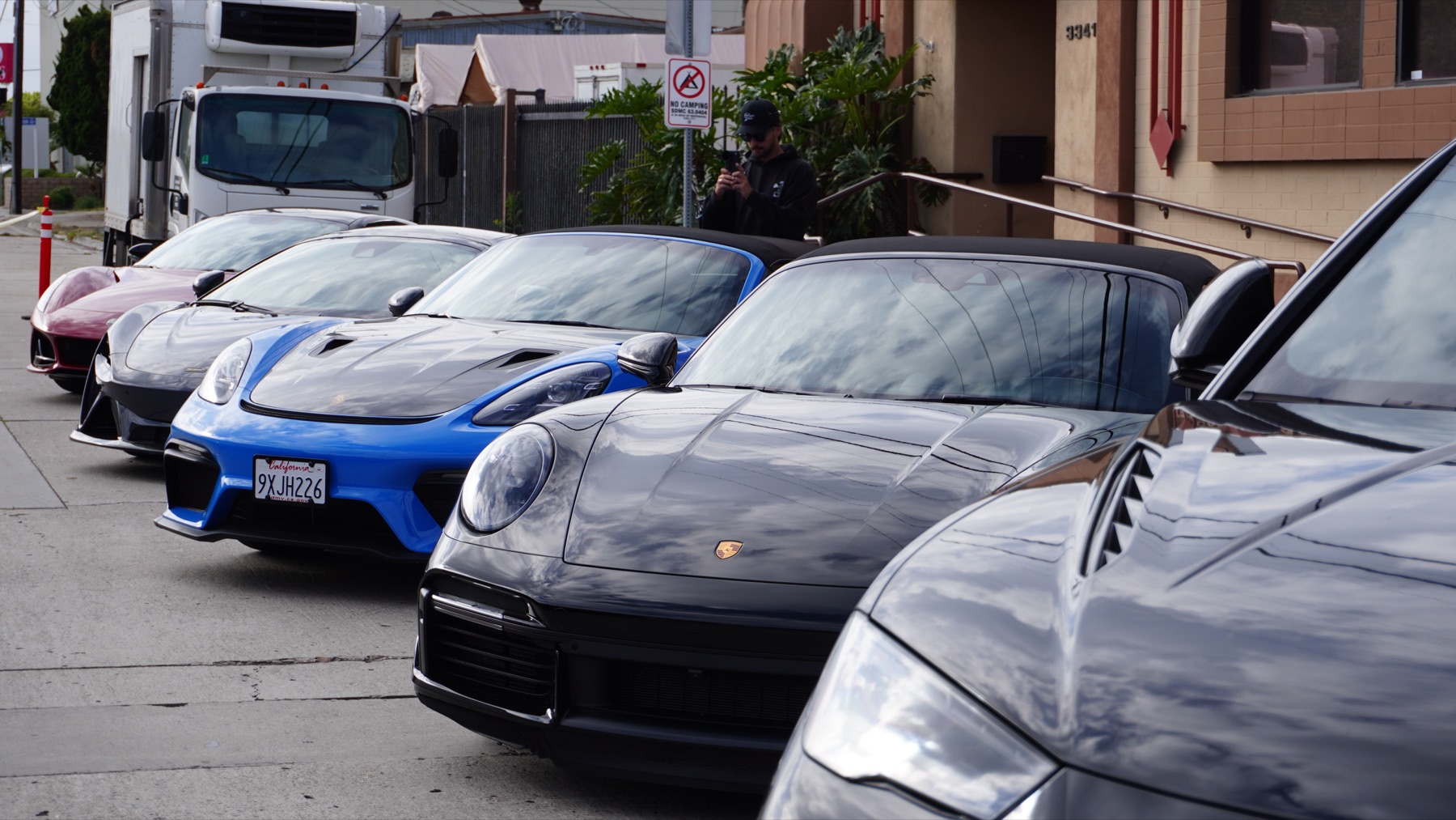 Fast Lane Drive Rally Event at Gillie's Auto Lounge