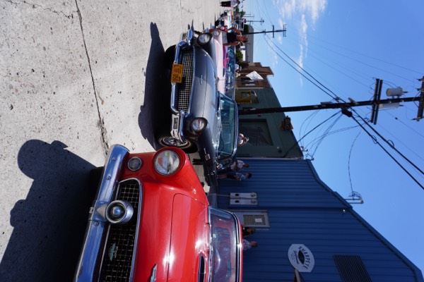 T-Bird Cars and Lunch at Gillie's Auto Lounge