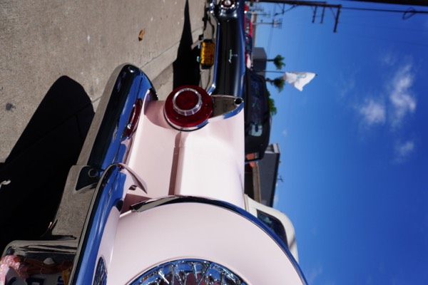 T-Bird Cars and Lunch at Gillie's Auto Lounge