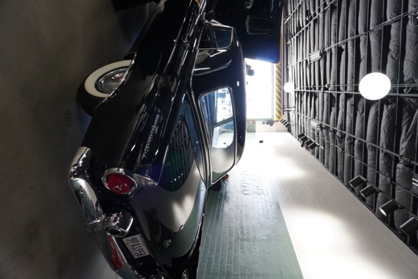 T-Bird Cars and Lunch at Gillie's Auto Lounge