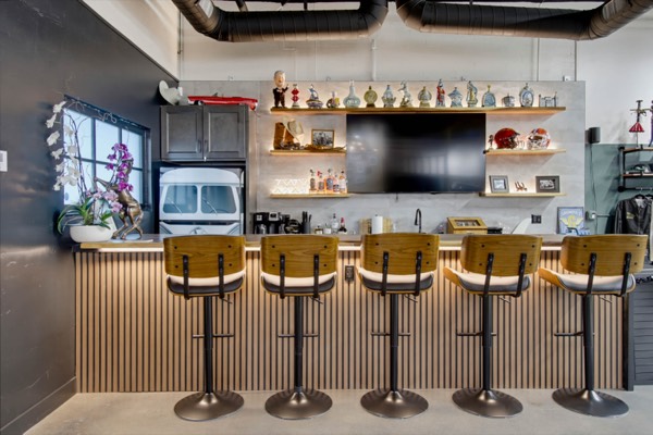 Bar shelves — Gillie's Auto Lounge